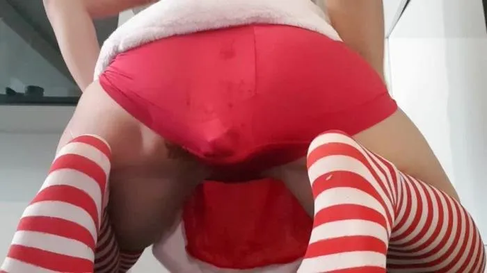 Xmas Red Panties Gift [HD 720p]  2018 (Love to Shit Girls) Panty Scat, Panty