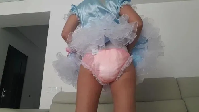 Dirty Toddler BabyGirl [HD 720p]  2018 (Actress: Love to Shit Girls)