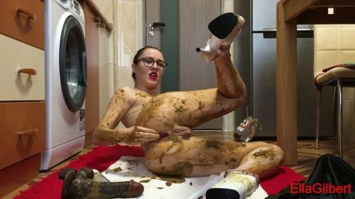 Extreme smearing in Extreme Heels [FullHD 1080p]  2018 (EllaGilbert) Farting, Toys