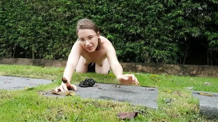 A perv in wellies [FullHD 1080p]  2018 (Actress: LittleMissKinky)