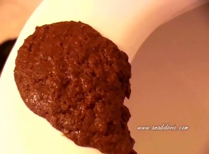 Bigger Than Most [SD]  2018 (Ana Didovic) Shitting, Scatting