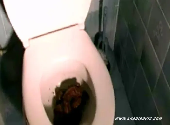 Flushing Probs [SD]  2018 (Actress: Ana Didovic)