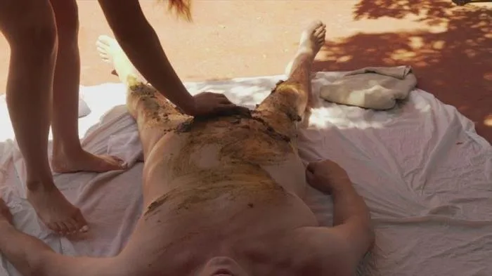 Smeared [FullHD 1080p]  2018 (Actress: Mistress Sophia)