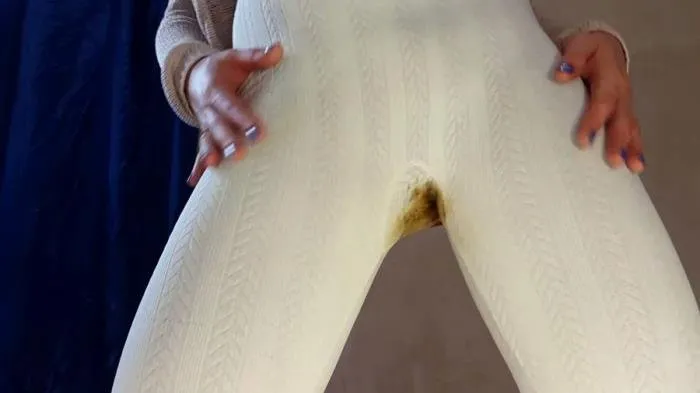 White Pants [FullHD 1080p]  2018 (Actress: Anna Coprofield)