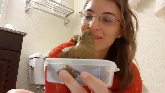 What a cute turd [FullHD 1080p]  2018 (Actress: LittleMissKinky)