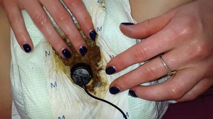 Let’s Ruin my Diaper [FullHD 1080p]  2019 (Anna Coprofield) Solo, Shitting