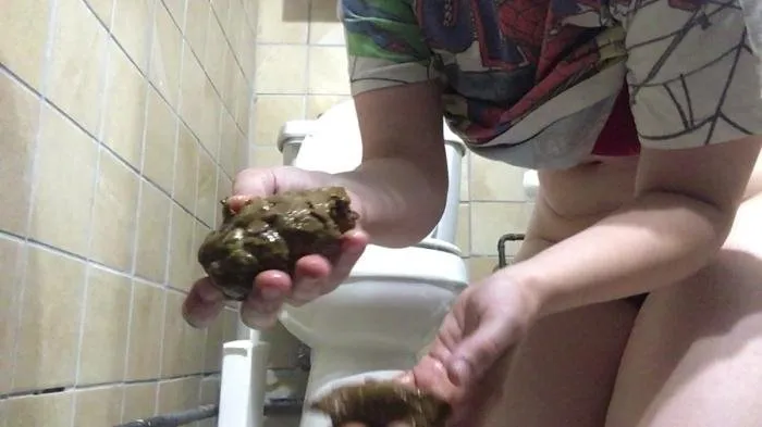 Breakfast Food Smear [HD 720p]  2019 (ChubbiBunni) Poop Videos, Piss