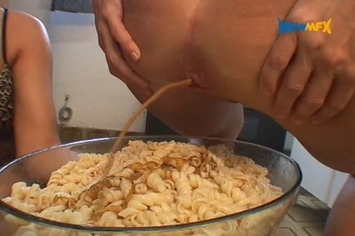 Spicy Pasta [SD]  2019 (Actress: Lizandra, Giovanna)