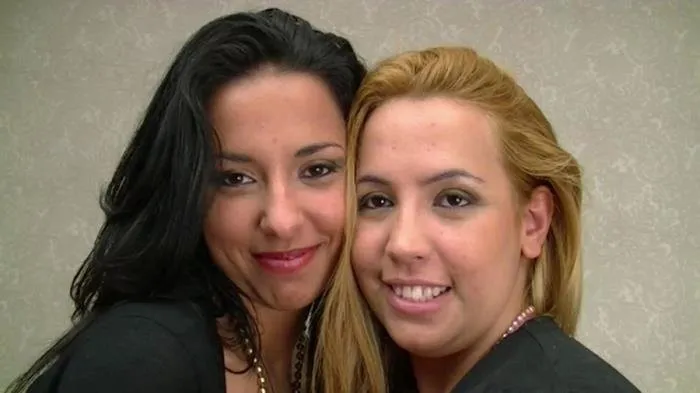 Scat Real Sisters Proven In Documents [FullHD 1080p]  2019 (Actress: Nara Lemos, Daniela Ferraz)
