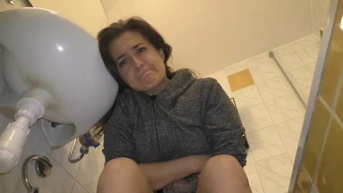 Amateur [FullHD 1080p]  2020 (Young Girls) New scat, Shitting Ass