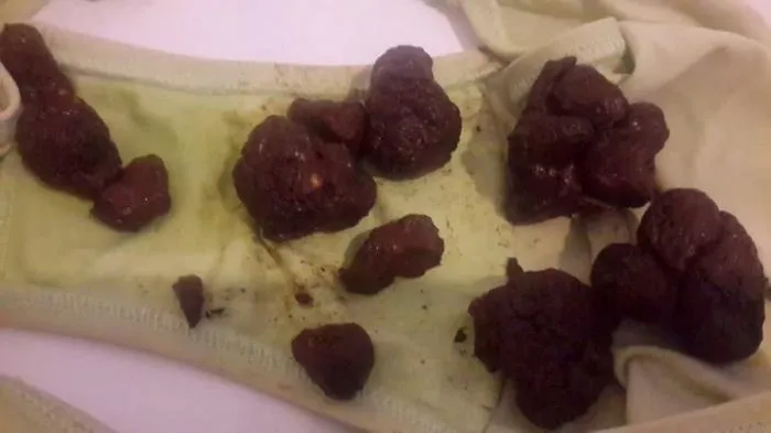 12 Turds 4 Slave [FullHD 1080p]  2021 (Thefartbabes) Defecation, Extreme Scat