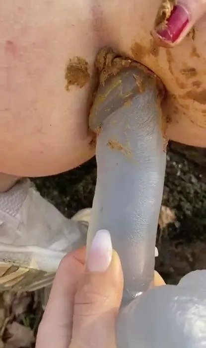 Pee and toying my asshole with some shit left inside [HD 720p]  2022 (Outdoor) Toy Play, Solo