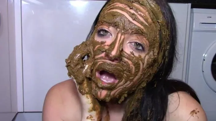Extreme face smear and cum [FullHD 1080p]  2022 (evamarie88) Solo, Milf