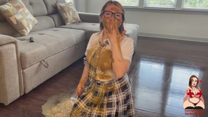 School Day Disaster [FullHD 1080p]  2022 (GingerCris) Smearing, Piss