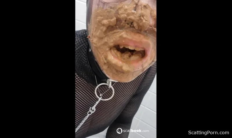 The slave eats her master's shit from the toilet [HD 720p]  2025 (Actress: Scatlina)