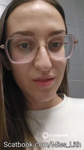 Shitting 22 [SD]  2025 (Actress: Miss Lith)