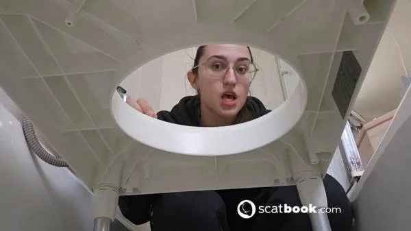 Shitting 01 [HD 720p]  2025 (Miss Lith) Femdom