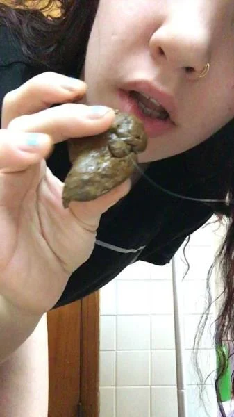 Favorite Snack [SD]  2026 (Toilet, Smearing)
