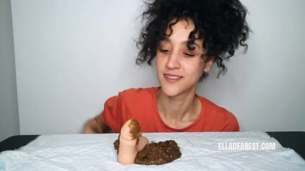 PEE PEE POO PLAY [HD 720p]  2026 (Solo, Defecation)
