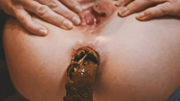 Closeup Pussyplay With Shit [HD 720p]  2026 (Germany, Dirty Anal)