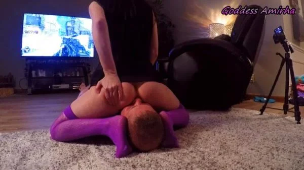 Pay With Your Nose [SD]  2026 (Facesitting, Domination)