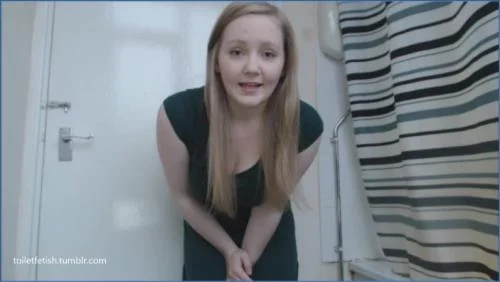 Premium Kaidence King Pissing - Legs Together Poop FullHD 1080p