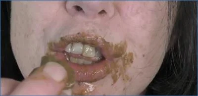 Dirtygardengirl Delivers Extreme Scat Fisting and Vomit video