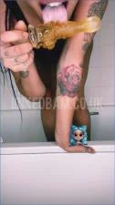 Inked Bambi's Dirtiest Kaviar Enema vid