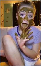 Sexandcandy18 Delivers Filthy Scat Fun with Solo Smearing and Panties