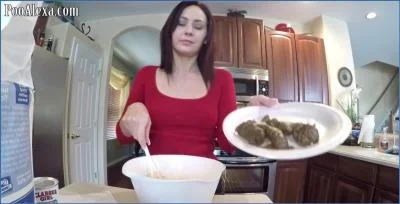 Jessica Valentino and PooAlexa Bake Banana Muffins with a Twist