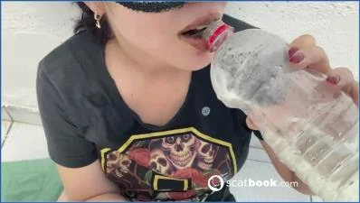 Casal Fist Delivers Hardcore Anal Scat and Kinky Fetish in Scat Chuva Dourada
