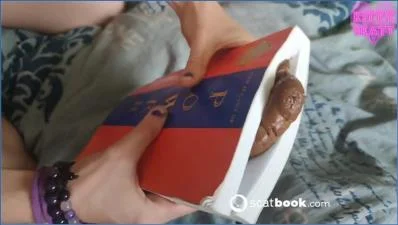 Kitty Skatt Smears and Plays with Copro in The Book Critic