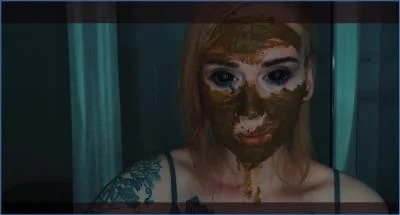 SweetBettyParlour's wild Shitting and Poop Play in Russian Fetish Clip